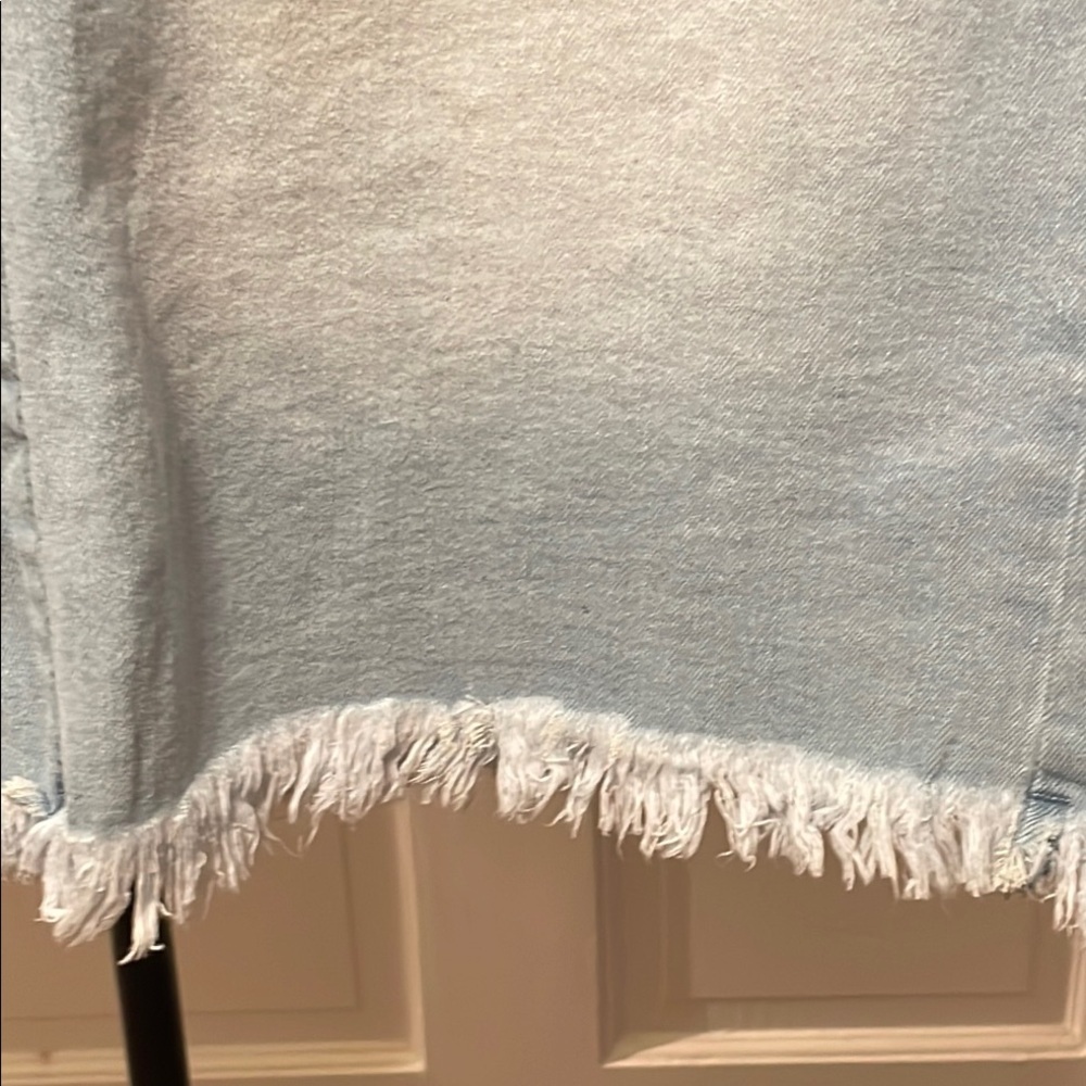 🫦🫦🫦BOGOHO🫦🫦🫦Light Blue Denim Button-Front Skirt - Picture 5 of 10